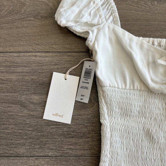 NWT Aritzia Wilfred Sojourn Top - Picture 5 of 5